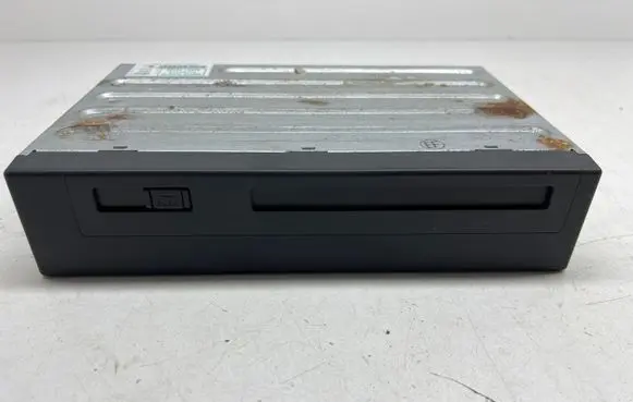Lexus RX 330 - 350 - 400H Navigation unit CD/DVD player 8684150100