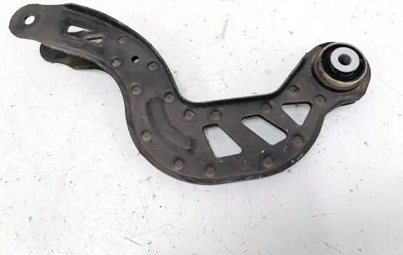 Mercedes-Benz CLA C117 X117 W117 Rear control arm A2463501006