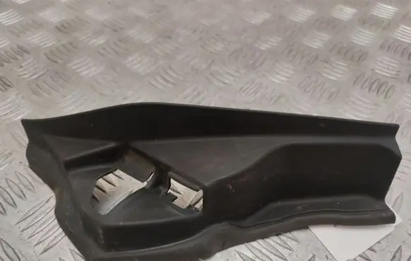 BMW 3 G20 G21 Bottom trim 7453423