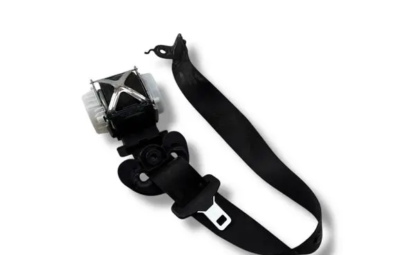 BMW 4 F32 F33 Front seatbelt 7265809