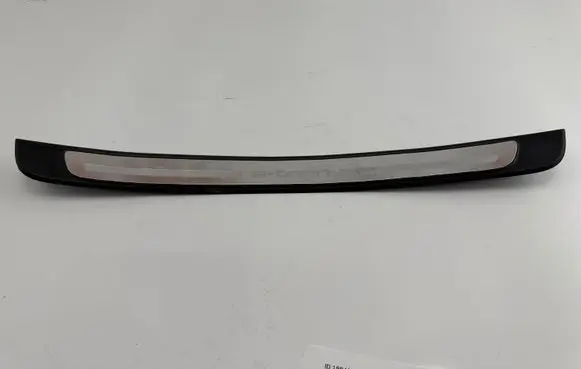 Audi A3 S3 8V Front sill trim cover 8V4853491