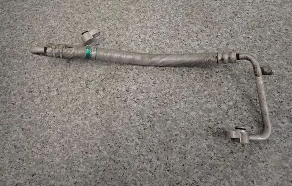 Suzuki SX4 Air conditioning (A/C) pipe/hose 9572079K00