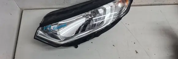 Ford Ecosport Headlight/headlamp CN1513W030BH 90029103163540380