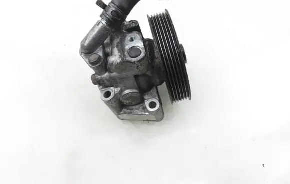 Ford Galaxy Power steering pump 6G913A733CA