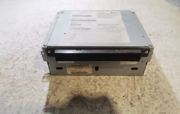 Volvo S60 CD/DVD changer 31358282AA