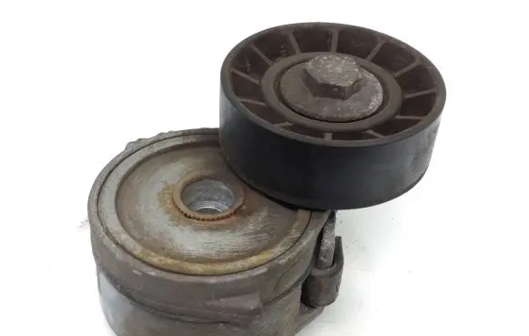 Ford Kuga I Alternator belt tensioner 530615 3311205