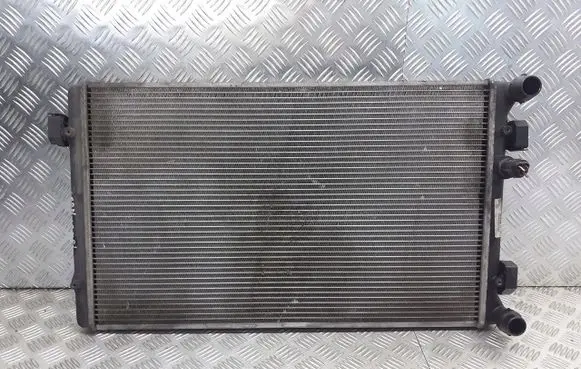 Seat Leon (1P) Radiator set 1JQ121253AD