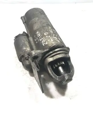 Opel Zafira B Starter motor