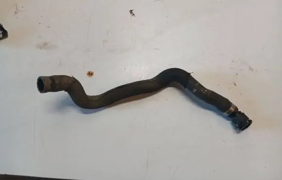 Volvo V60 Engine coolant pipe/hose 31368660