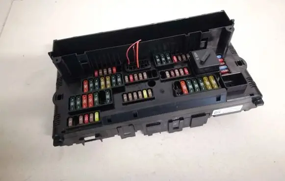 BMW 5 GT F07 Fuse box set 923442101 9234421-01