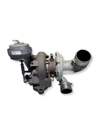Toyota RAV 4 (XA40) Turbo 172010R060 VB25