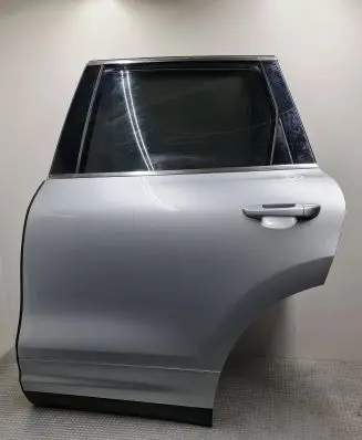 Porsche Cayenne (92A) Rear door 7P0833311