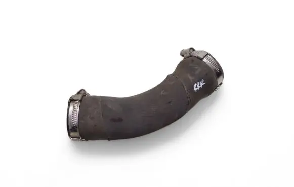 Intercooler hose/pipe