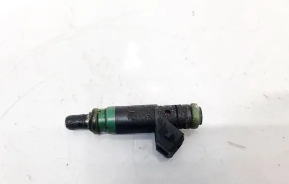 Ford Focus Fuel injector 98MFBA 98MF-BA9F593