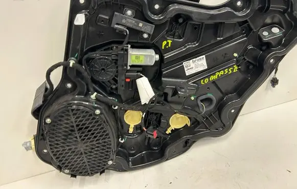Jeep Compass Rear door window regulator with motor 69013688