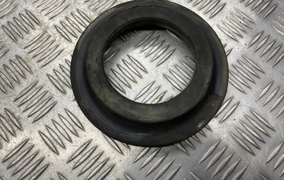 Mercedes-Benz X-class W470 Front coil spring rubber mount 550344KH0A