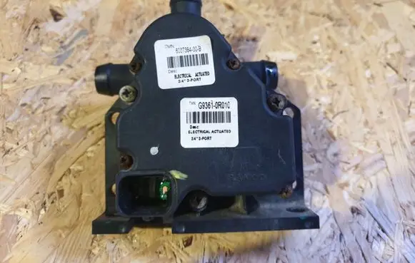 Tesla Model S Electric auxiliary coolant/water pump
