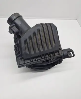 BMW X1 F48 F49 Air filter box 13717639749 10543510 7639749