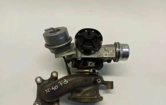 Volvo XC40 Turbo 32257071