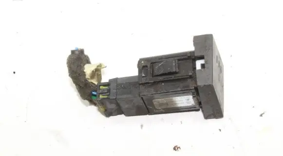 Opel Antara Seat heating switch 20785533