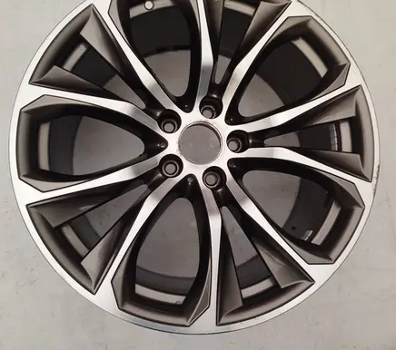BMW X6 F16 R20 alloy rim 6858878