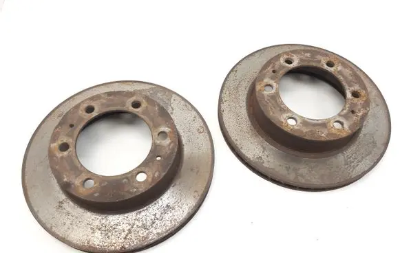 Toyota Hilux (AN10, AN20, AN30) Front brake disc