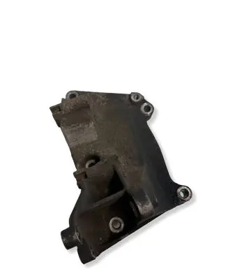 Opel Vivaro Generator/alternator bracket 7700113199C