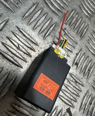KIA Sorento Other relay 952402P200