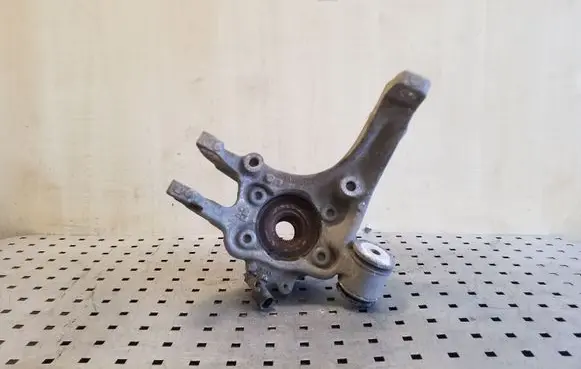 Audi A8 S8 D3 4E Rear wheel hub