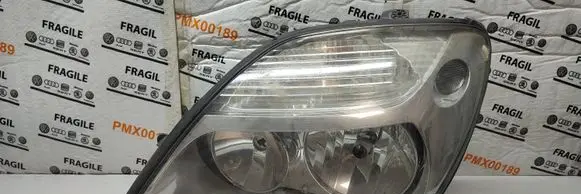 Renault Scenic I Headlight/headlamp 89003124