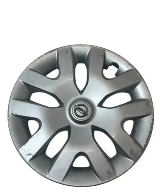 Nissan Pulsar R16 wheel hub/cap/trim 403151KK0B
