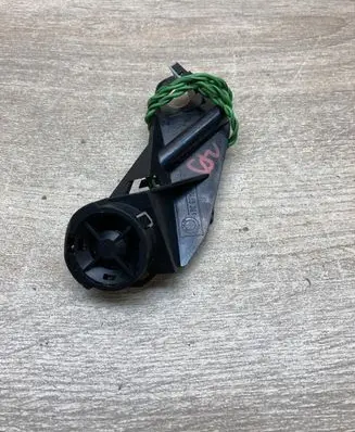BMW 5 E39 Front door high frequency speaker 8362528 240760