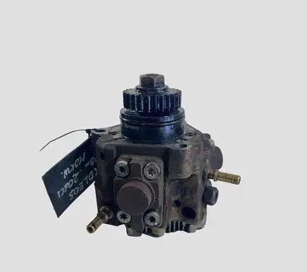 Renault Koleos I Fuel injection high pressure pump 8200690744 3379445 0445010223