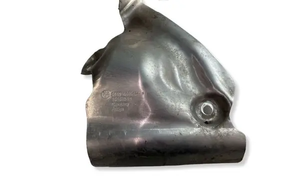 BMW 4 F32 F33 Exhaust heat shield 6869534