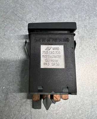 Seat Alhambra (Mk1) Hazard light switch 7M3953235