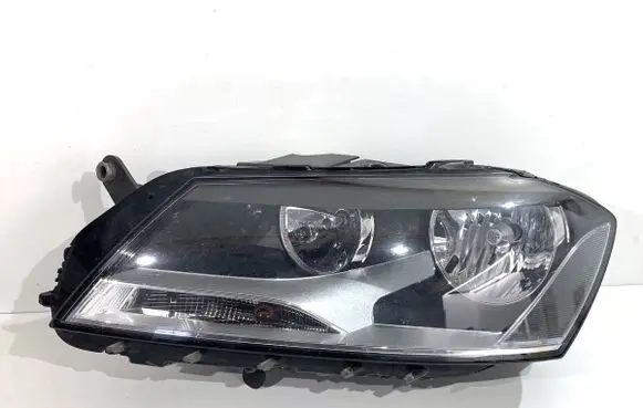 Volkswagen PASSAT B7 Headlight/headlamp 90010125