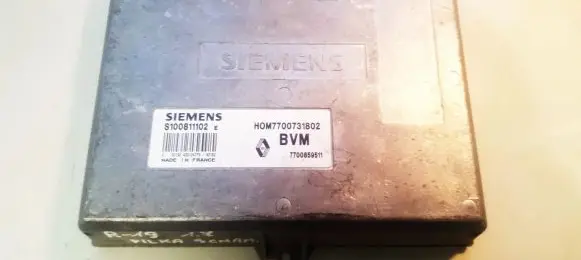 Renault 19 Engine control unit/module s100811102e hom7700731802