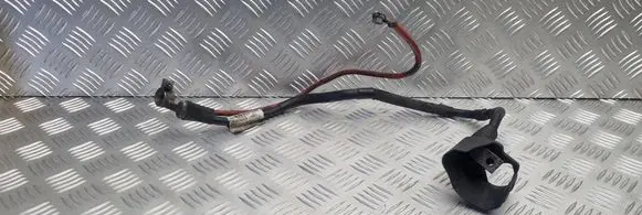 Volkswagen PASSAT B6 Positive cable (battery) 