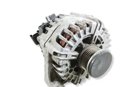 BMW 1 F20 F21 Generator/alternator 7823343 2607244E FG18S045