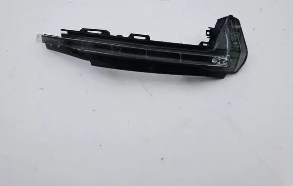 Audi A1 Mirror indicator light 8X0949102A 0102172948