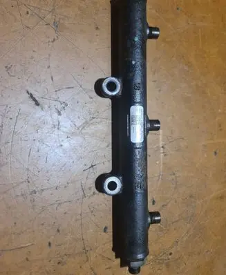 Land Rover Range Rover Sport L320 Fuel main line pipe 4R8Q9D280AC 5WS40129 A2C20001330