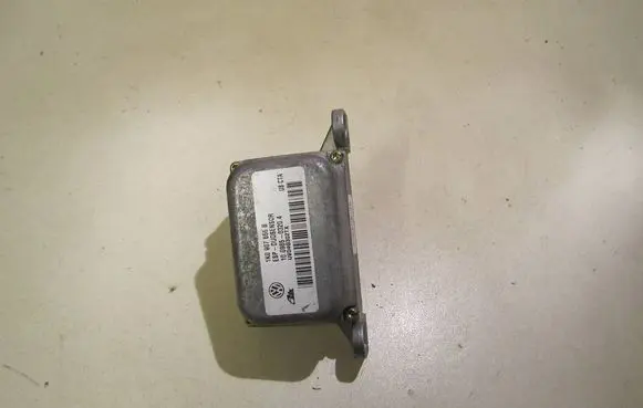 Skoda Octavia Mk2 (1Z) ESP acceleration yaw rate sensor 1K0907655B 10098503204 09040302TX