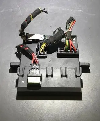 Audi A4 S4 B6 8E 8H Comfort/convenience module 8E0907279E 00001533A4