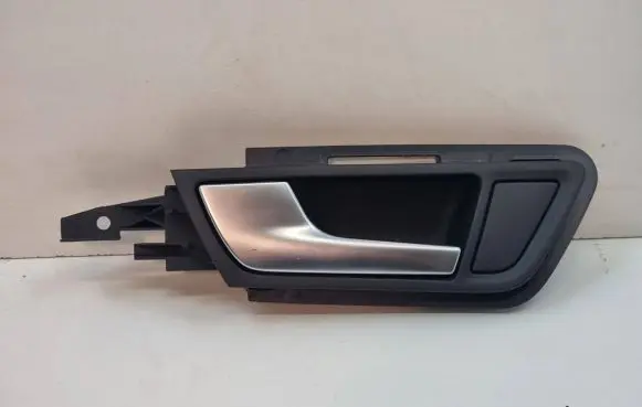 Audi Q5 SQ5 Front door interior handle 8R0837019