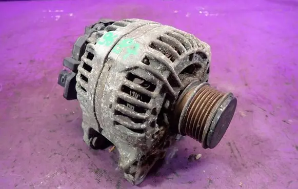 Audi A3 S3 8P Generator/alternator 