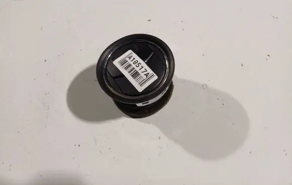Ford S-MAX Dash center air vent grill