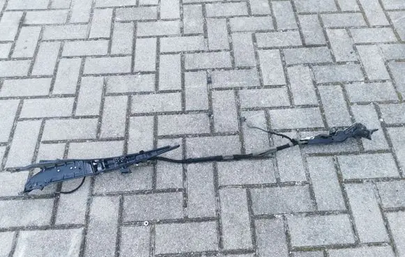 Volkswagen Eos Convertible roof hinge 1Q0871386