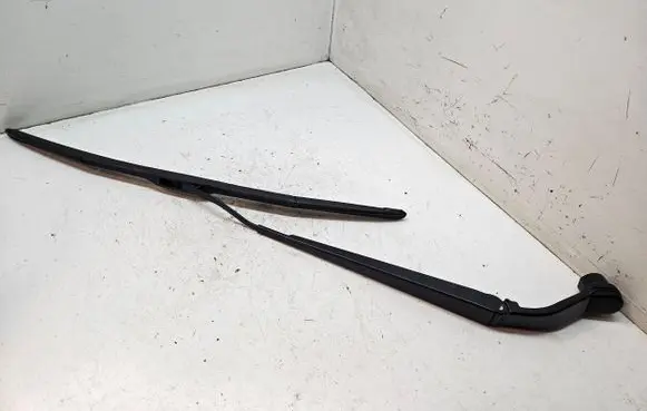 Mitsubishi Eclipse Cross Front wiper blade arm