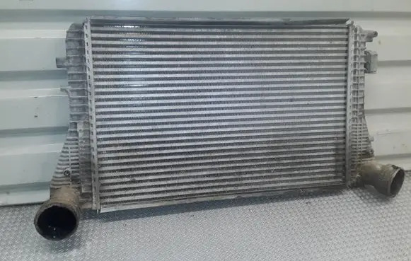 Volkswagen Golf V Intercooler radiator 