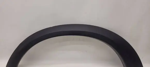 Volvo XC70 Front arch trim 31283104
